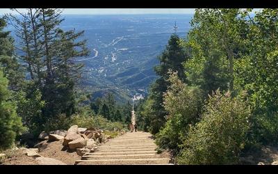 Manitou Incline 